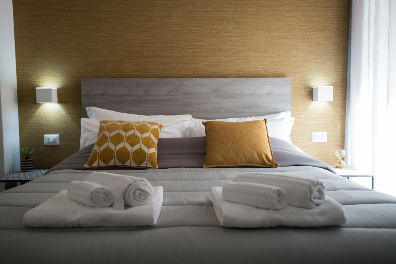 サレルノ Lecentre 174 Bed & Breakfast エクステリア 写真